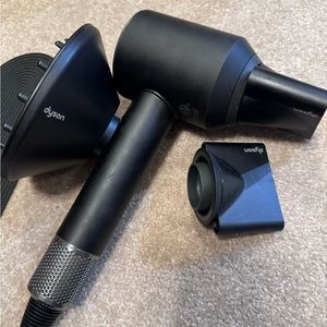 Dyson Supersonic Hairdryer and accessories